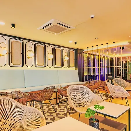 Apart-hotel Gloria Izaro Club Puerto del Carmen (Lanzarote)