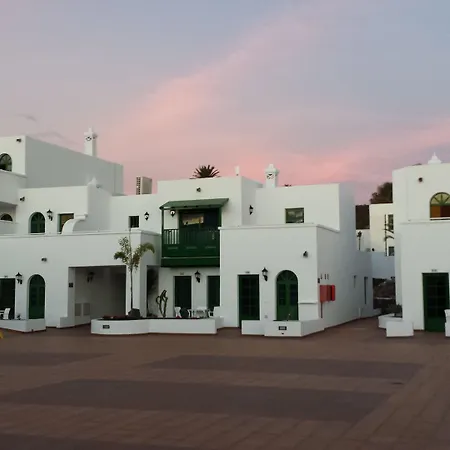 Apart-hotel Gloria Izaro Club