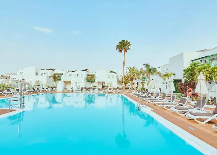 Gloria Izaro Club Puerto del Carmen (Lanzarote)